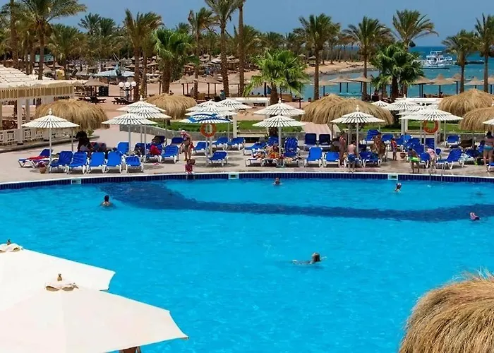Mirage Bay & Aqua Park - La Vista 5*